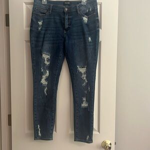 Judy Blue Distressed Skinny Jeans Size 13/31